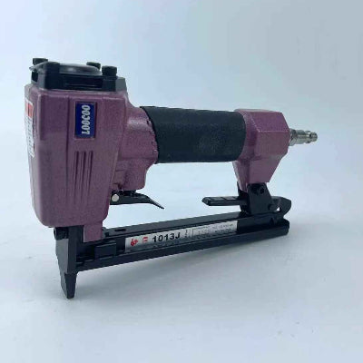 Agrafeuse pneumatique mauve