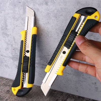 Cutter Professionnel | UltraPrecision - Outils rénovation et bricolage