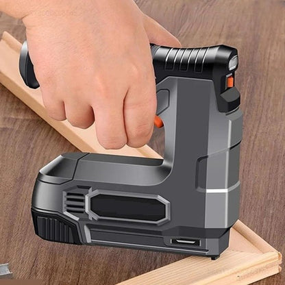 Agrafeuse electrique sans fil utilisation sur câdre