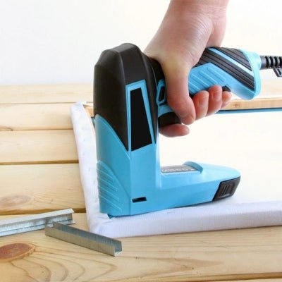 Agrafeuse electrique utilisée pour câdre en bois