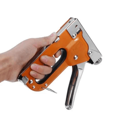 Agrafeuse orange vue dessous