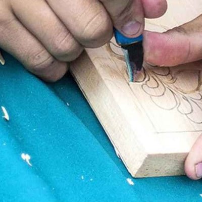 Ciseaux a bois utilisé pour engraver le bois