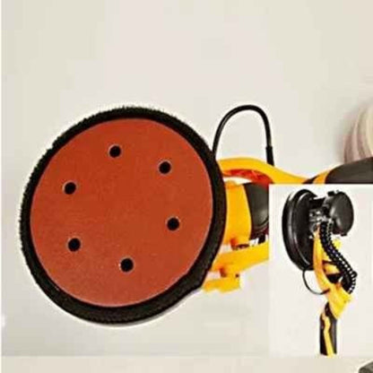 Disque abrasif 225 mm 6 trous installé sur plateau de ponceuse