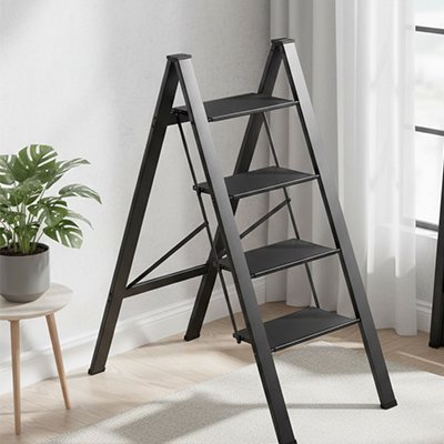 Escabeau 4 marches noire