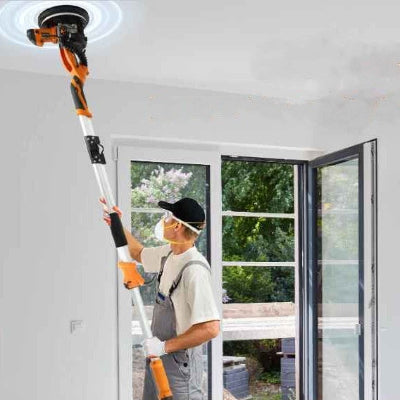 Girafe professionnelle homme utilisant pour plafond