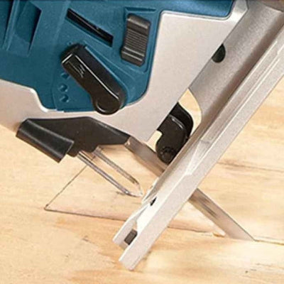 Lames pour scie sauteuse utilisée pour tailler contreplaqué