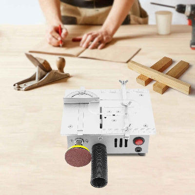 Mini scie circulaire sur table utilisation bois et vue boyau poussière