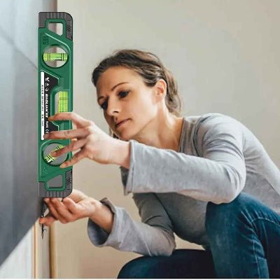 Niveau utilisé sur un mur à 90 degrés