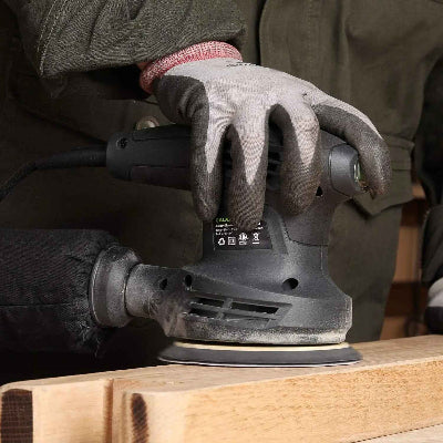 Ponceuse professionnelle bois utilisée pour ponçage de finition bois