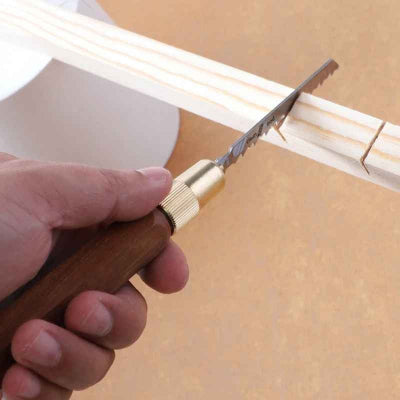 Scie de precision bois coupe de précision pièce bois