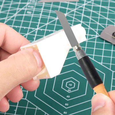 Scie de précision modélisme  utilisetion petit objet