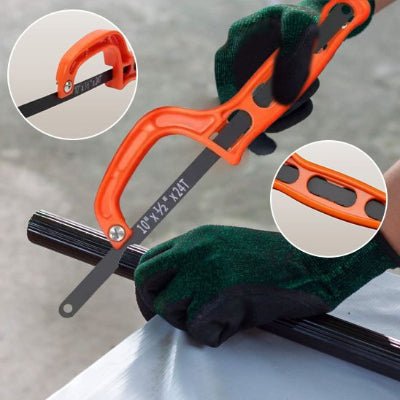 Scie Ultra Précision pour couper un tuyau de plastique