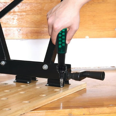 tournevis a embout magnetique pour maintenir la vis en place