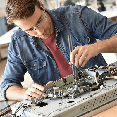 tournevis electrique gris facile a utiliser sur tout les petits appareils electroniques