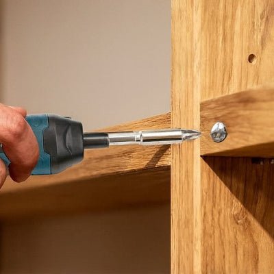 Visseuse utilisée pour visser dans la mélamine